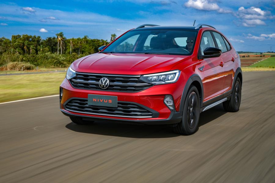  Volkswagen Nivus Highline 200 TSI Launching Edition 2020 года  (LA) (фото 8 из 40)